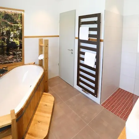 Rhoenchalet Und Tbund Apartamento Fladungen