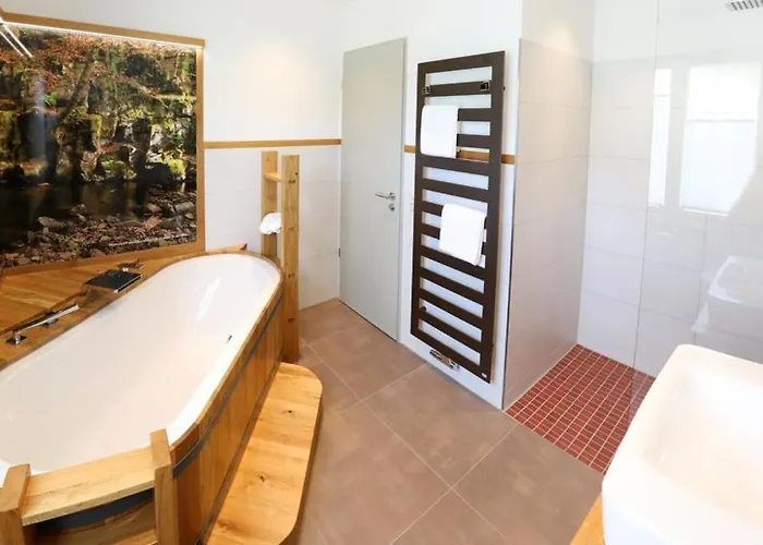 Rhoenchalet Und Tbund شقة فلادونغن